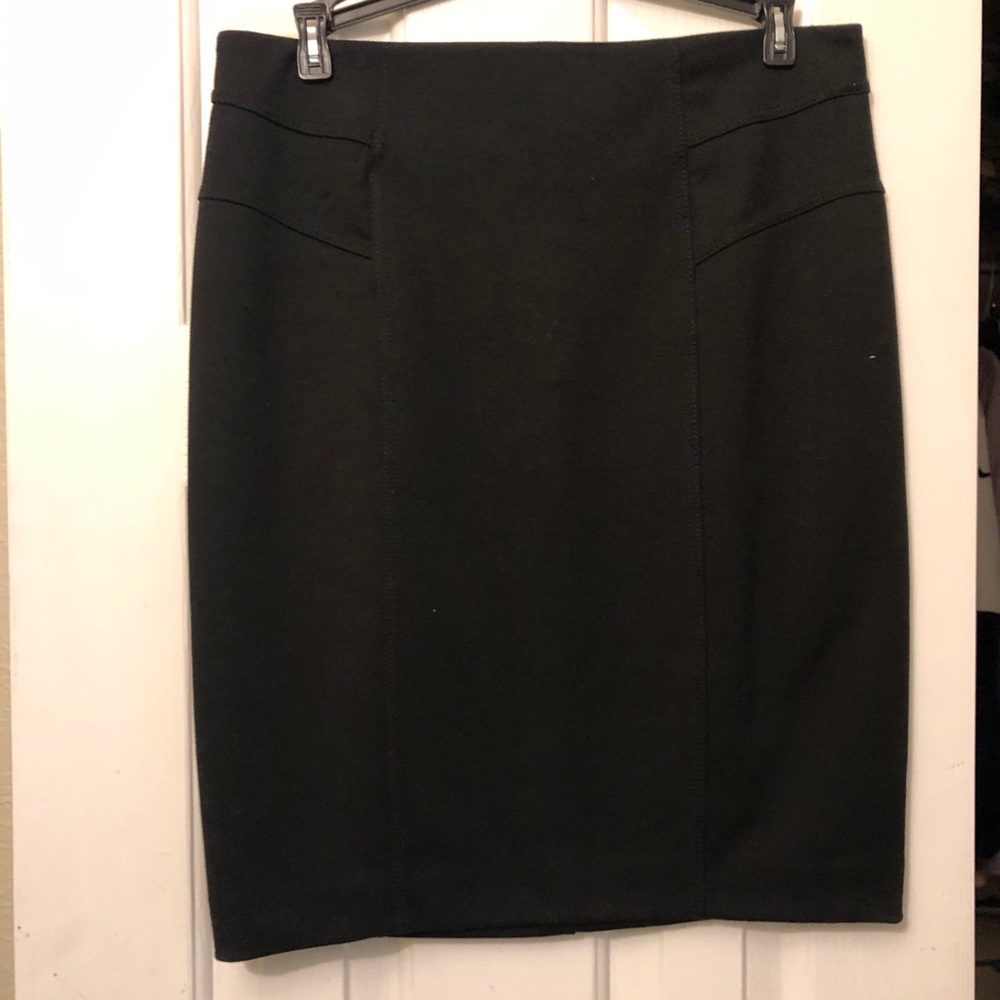 Black pencil skirt